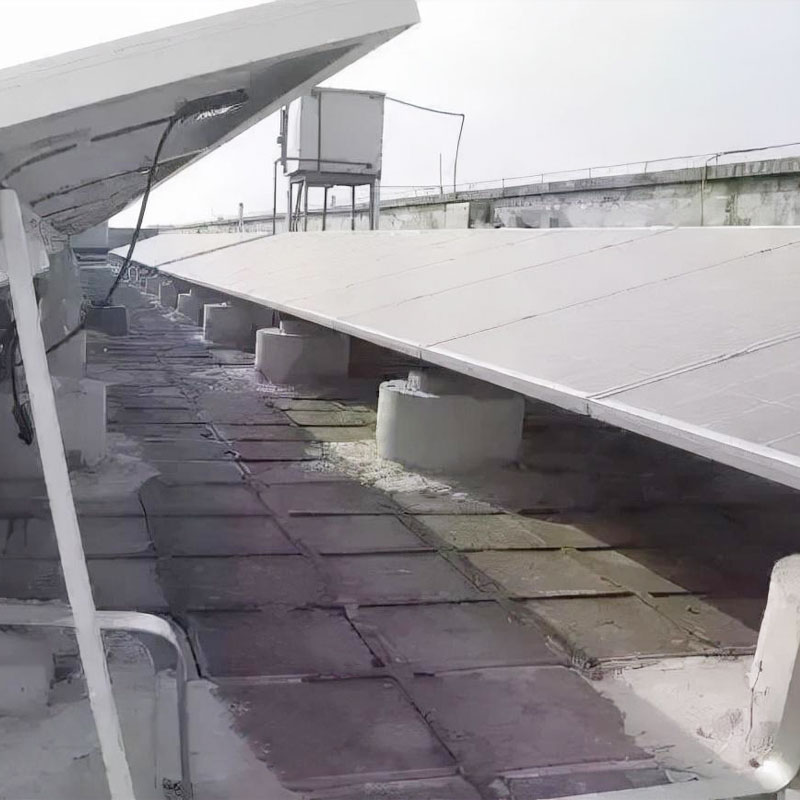 Flat roof solar bracket