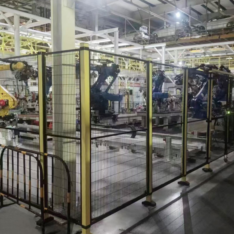 Robot isolation net