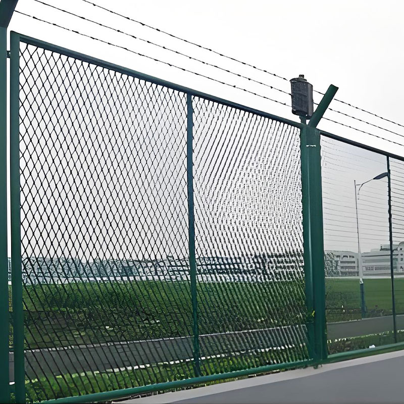 Y-shaped barbed wire prison airport fence-01