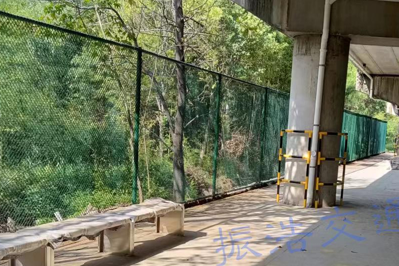 Basketball court fence