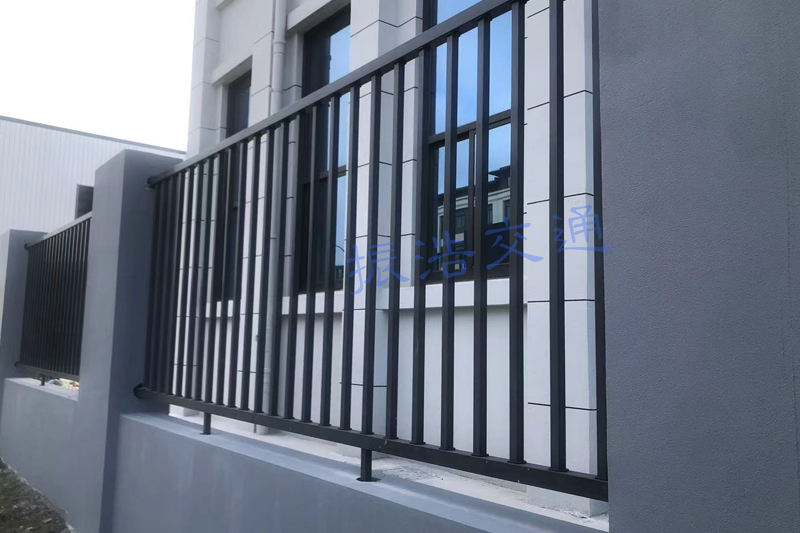 Site fence wall