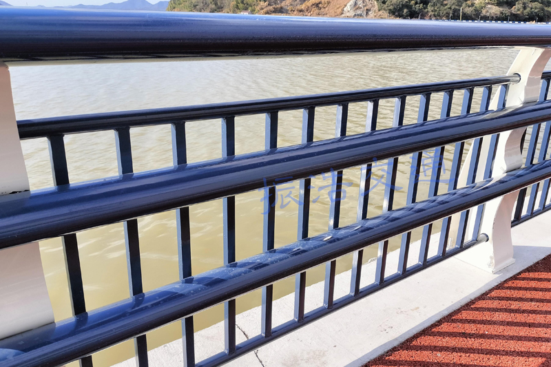 Bridge guardrail