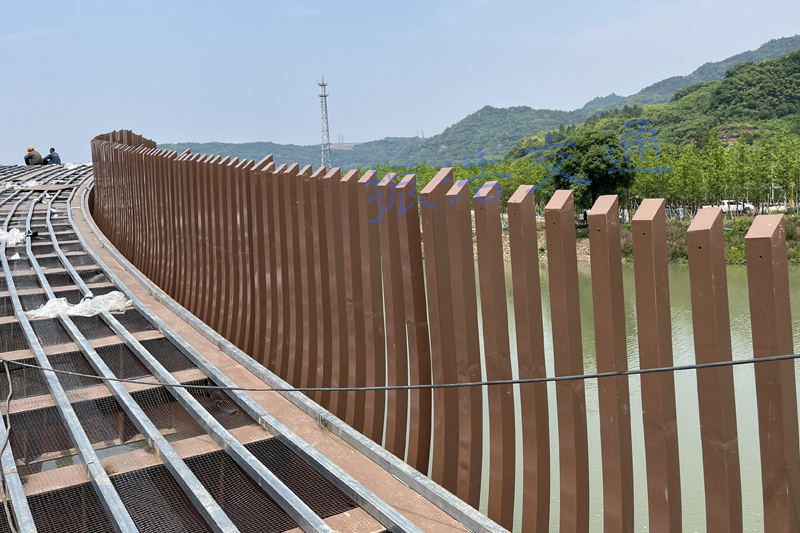Aluminum alloy guardrail